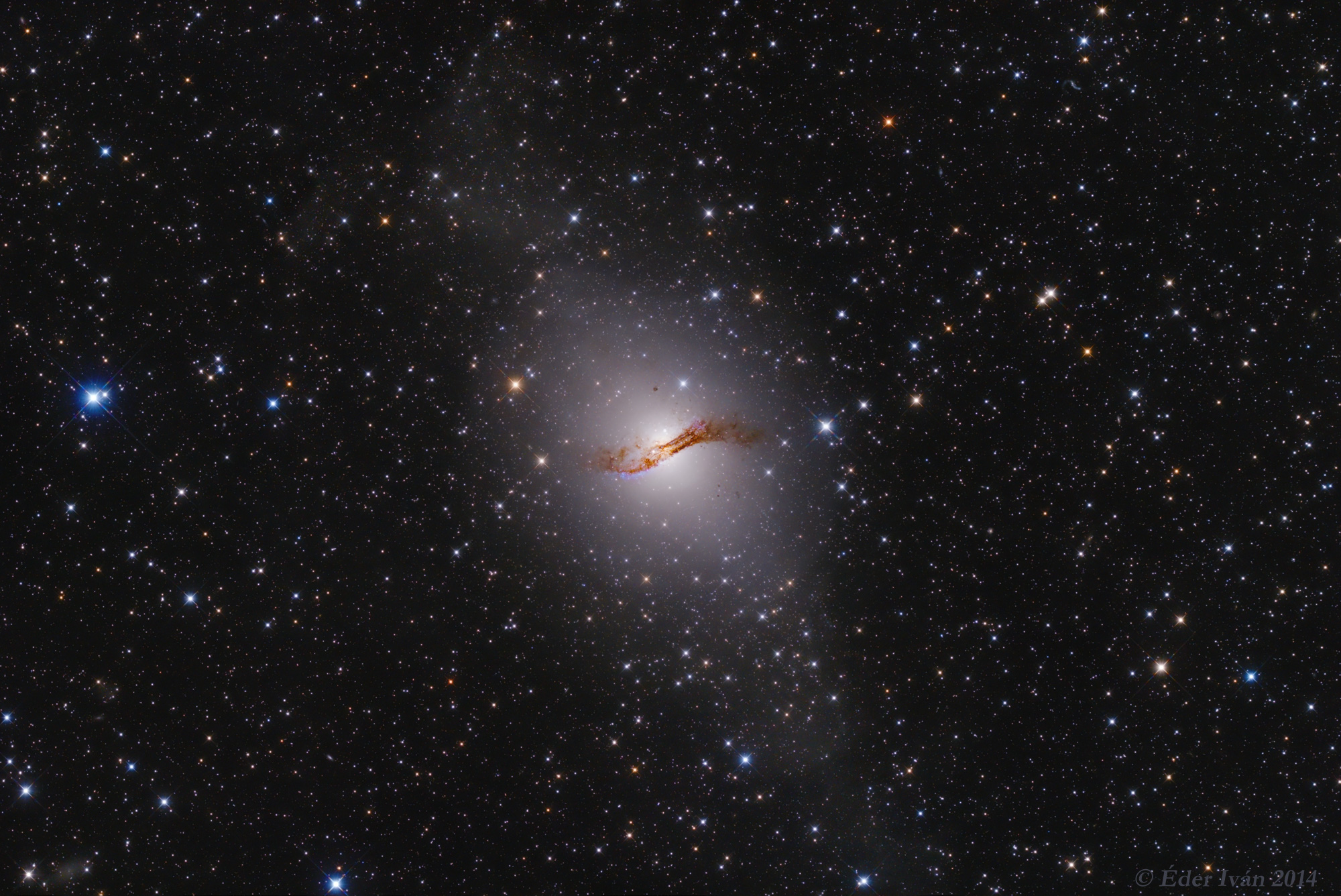 A Centaurus A rádiógalaxis (NGC 5128)