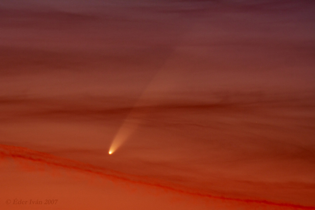 A C/2006 P1 (McNaught) üstökös