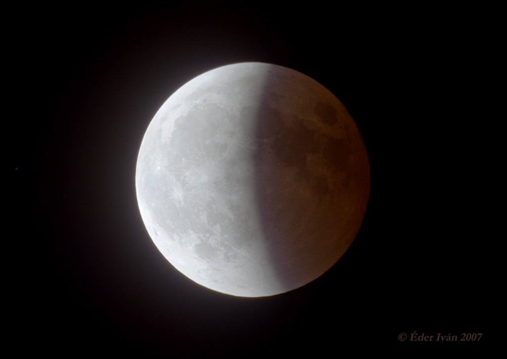 Lunar eclipse - 2007 March