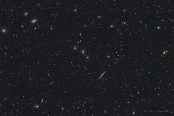 Az NGC 5907 galaxis és szomszédai