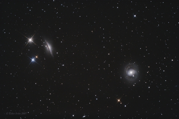 Az M 77 és az NGC 1055 galaxisok