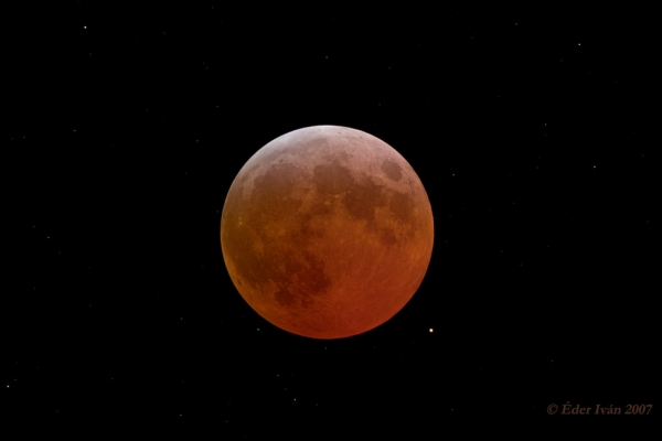 Lunar eclipse - 2007 March